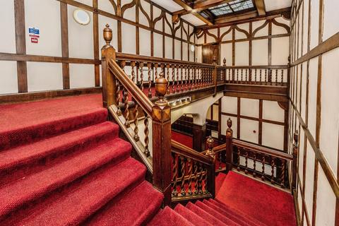 1 bedroom apartment for sale, Sinderhill Court, Northowram, HALIFAX