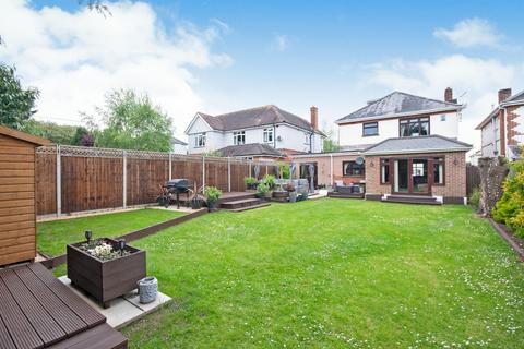 4 bedroom detached house for sale, Pinewood Avenue, Bournemouth