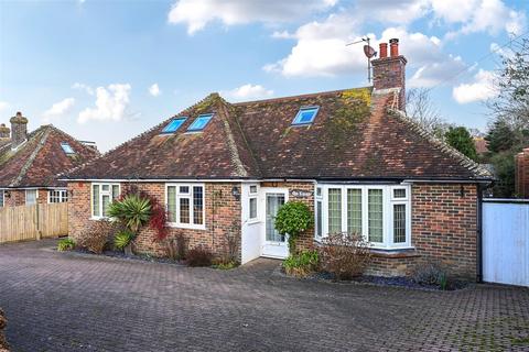 4 bedroom bungalow for sale, Maple Avenue, Cooden, Bexhill-On-Sea