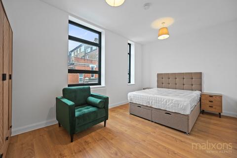 1 bedroom flat to rent, Upper Tooting Road, London SW17