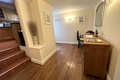 2 bedroom cottage to rent, Stokeinteignhead, Newton Abbot, TQ12