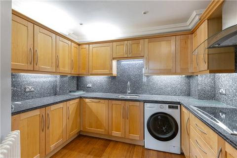 2 bedroom apartment for sale, Queensberry Place, London, SW7