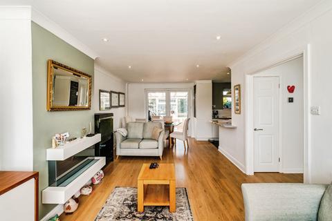 3 bedroom detached bungalow for sale, Newtimber Avenue, Goring-By-Sea, Worthing