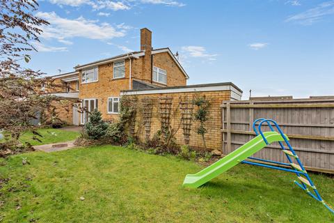 3 bedroom detached house for sale, Oakleigh Drive, Orton Longueville, Peterborough