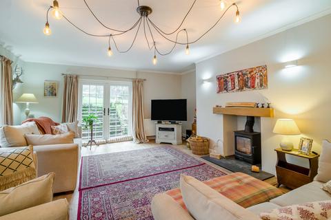 6 bedroom detached house for sale, Dingestow, Monmouth