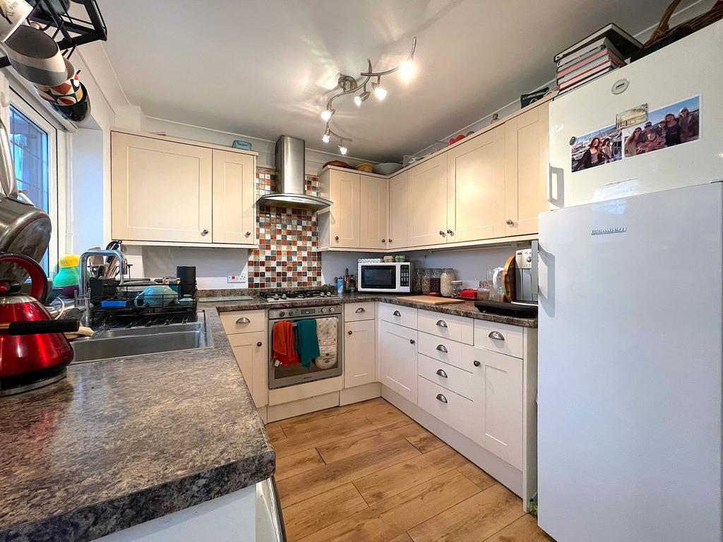 Kitchen (1)