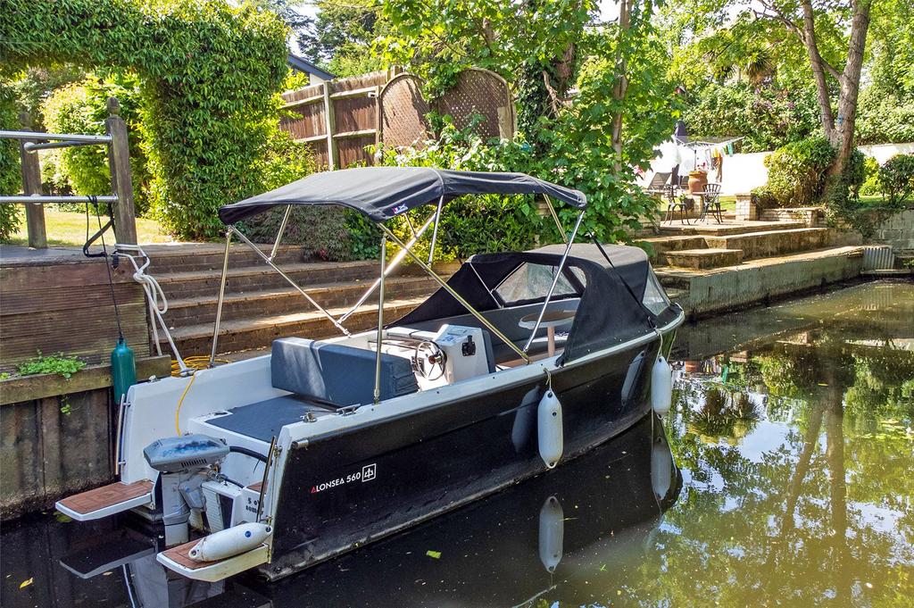 Mooring