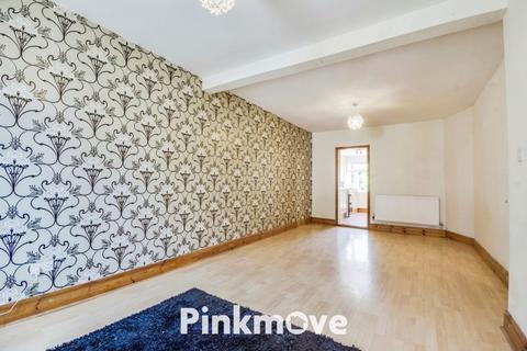3 bedroom house for sale, Hill Street, Newport NP11