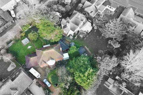 4 bedroom detached house for sale, Firle Road, Seaford