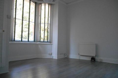 1 bedroom flat to rent, NASCOT WOOD WD17