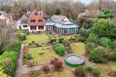 7 bedroom detached house for sale, Burwood Road, Walton-On-Thames, KT12