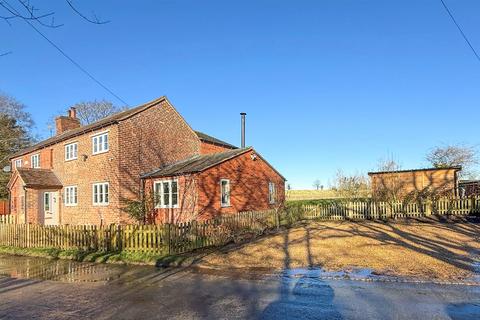 3 bedroom semi-detached house for sale, Abnalls Lane, Lichfield