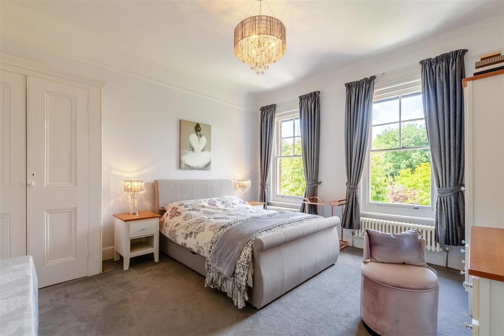 8649172-interior20.jpg