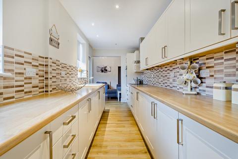 2 bedroom semi-detached house for sale, Balfour Street, Gainsborough, DN21