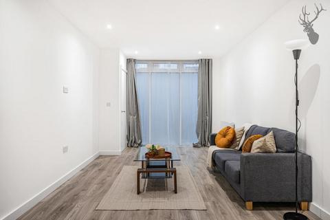 1 bedroom apartment for sale, Palmers Road, Bethnal Green