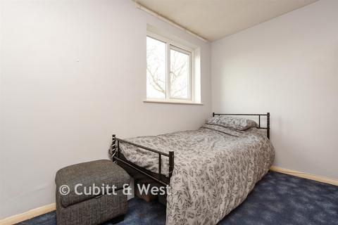 2 bedroom terraced house for sale, Elm Drive, East Grinstead, West Sussex