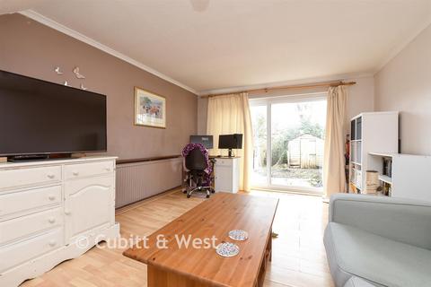 2 bedroom terraced house for sale, Elm Drive, East Grinstead RH19