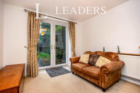 undefined, Fairlands Road, Fairlands, GU3