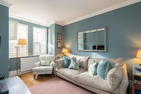 3 bedroom terraced house for sale, Florence Road, London SW19