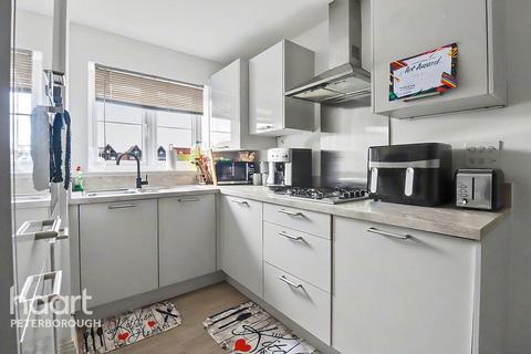 3 bedroom end of terrace house for sale, Jones Hill, Hampton Heights