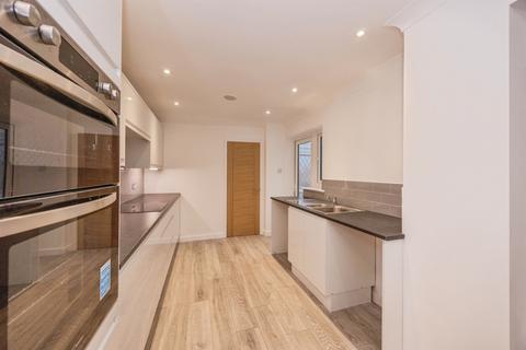 3 bedroom end of terrace house for sale, Military Road, Hilsea, Portsmouth