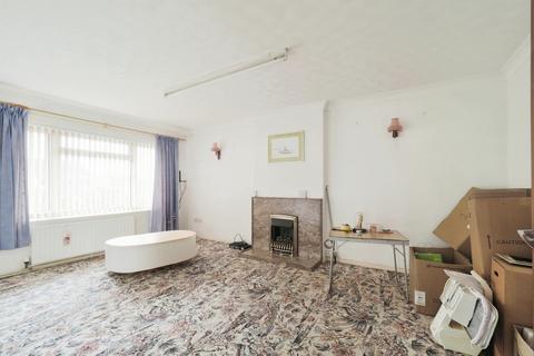 2 bedroom semi-detached bungalow for sale, Valley View Drive, Scunthorpe