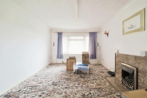 2 bedroom semi-detached bungalow for sale, Valley View Drive, Scunthorpe