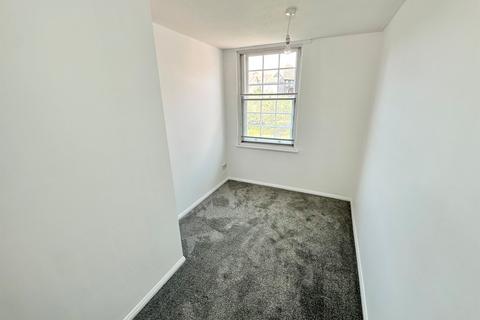 2 bedroom flat for sale, Waterloo Place, Lewes