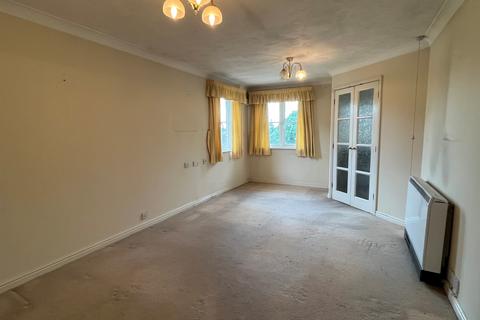 1 bedroom flat for sale, Norwich Road, Ipswich