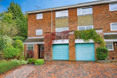 undefined, Walnut Grove, Hemel Hempstead