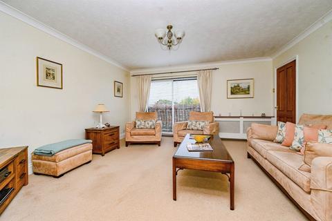 undefined, Walnut Grove, Hemel Hempstead