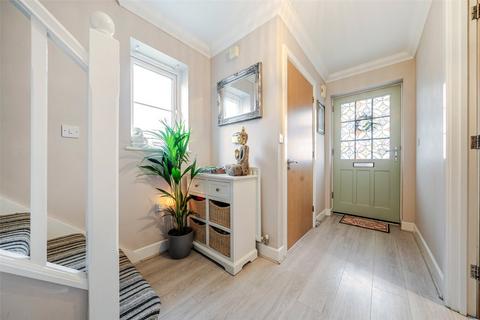 3 bedroom end of terrace house for sale, Hawthorn Park, Swanley, Kent