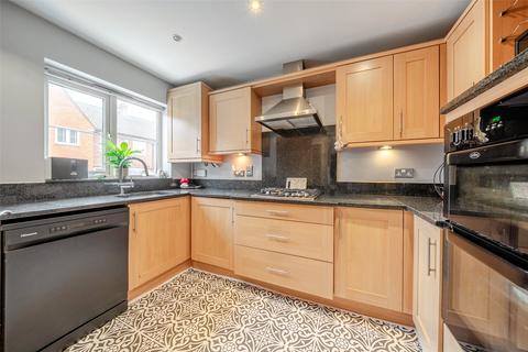 3 bedroom end of terrace house for sale, Hawthorn Park, Swanley, Kent