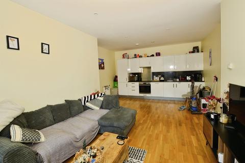 2 bedroom flat for sale, Park Street, Ashford