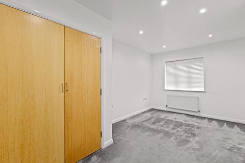 1 bedroom flat for sale, High Street, Addlestone KT15