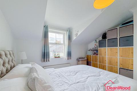 undefined, Flat 6, 56 Main Road, Onchan, Isle Of Man