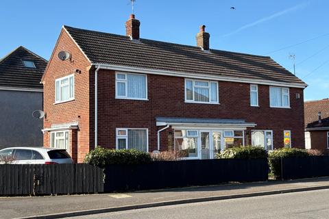 4 bedroom detached house for sale, Lyndhurst Avenue, Skegness, Lincolnshire, PE25 2QE