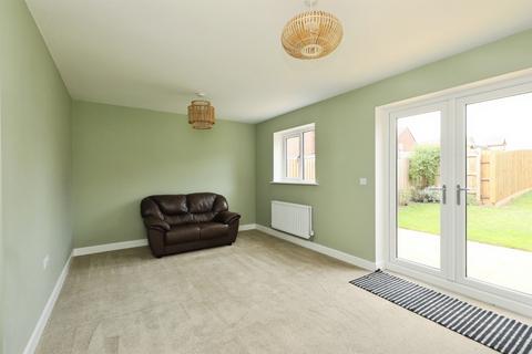3 bedroom semi-detached house for sale, William Gardens, Retford
