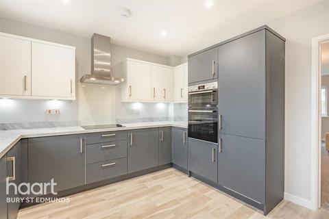 4 bedroom detached house for sale, Meadow Rise, Bacton