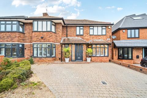 4 bedroom semi-detached house for sale, Harrowes Meade, Edgware