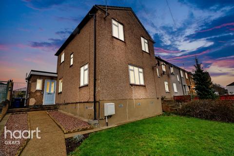 3 bedroom end of terrace house for sale, Fourth Avenue, Grays