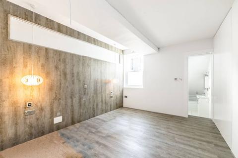 undefined, Cantelowes Road, Camden Town, London, NW1