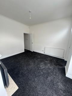 2 bedroom terraced house to rent, Wath Road, Mexborough S64