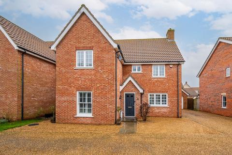 4 bedroom detached house for sale, Fenn Close, North Walsham