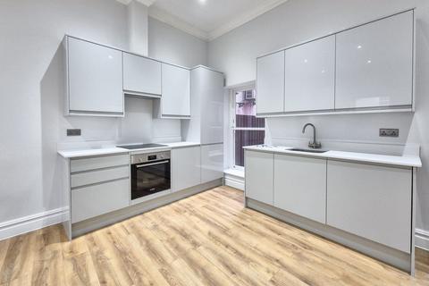2 bedroom apartment to rent, Station Road, Essex CM17