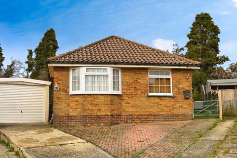 2 bedroom detached bungalow for sale, Bramber Close, Sompting, Lancing