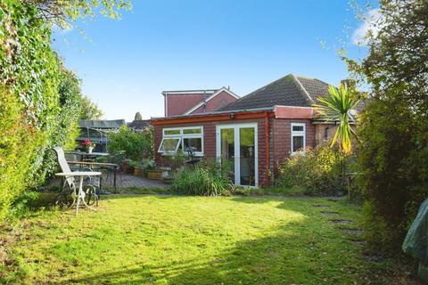 2 bedroom detached bungalow for sale, Bramber Close, Sompting, Lancing