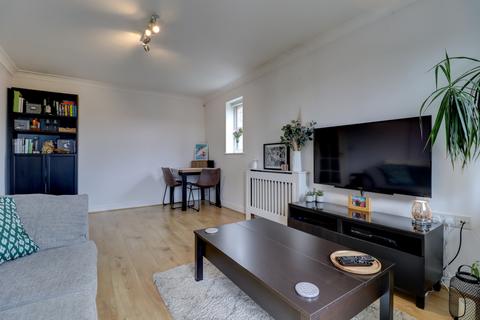2 bedroom apartment for sale, Penn Road, High Wycombe HP15