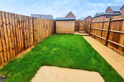 2 bedroom end of terrace house to rent, Ragged Robin Close, Southampton SO30