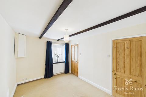3 bedroom end of terrace house for sale, Stannington Road, Sheffield S6